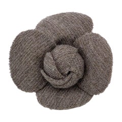 Chanel Vintage Grey Tweed Flower Brooch Pin Camelia Camellia
