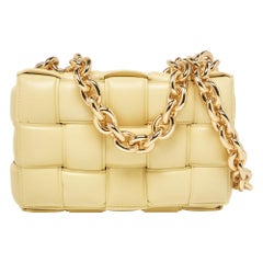 Bottega Veneta Bolso de cadena acolchado en piel Intrecciato amarillo