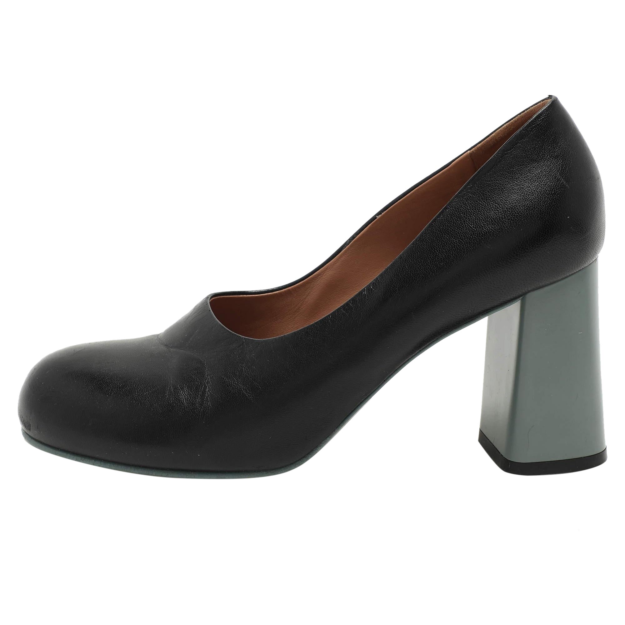 Marni, pelle nera, punta tonda, tacco a blocco, dimensioni 39,5