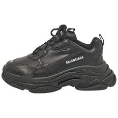 Balenciaga Black Leather Triple S Lace Up Sneakers Size 43