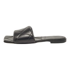 Bottega Veneta Black Leather Lido Flat Slides Size 40