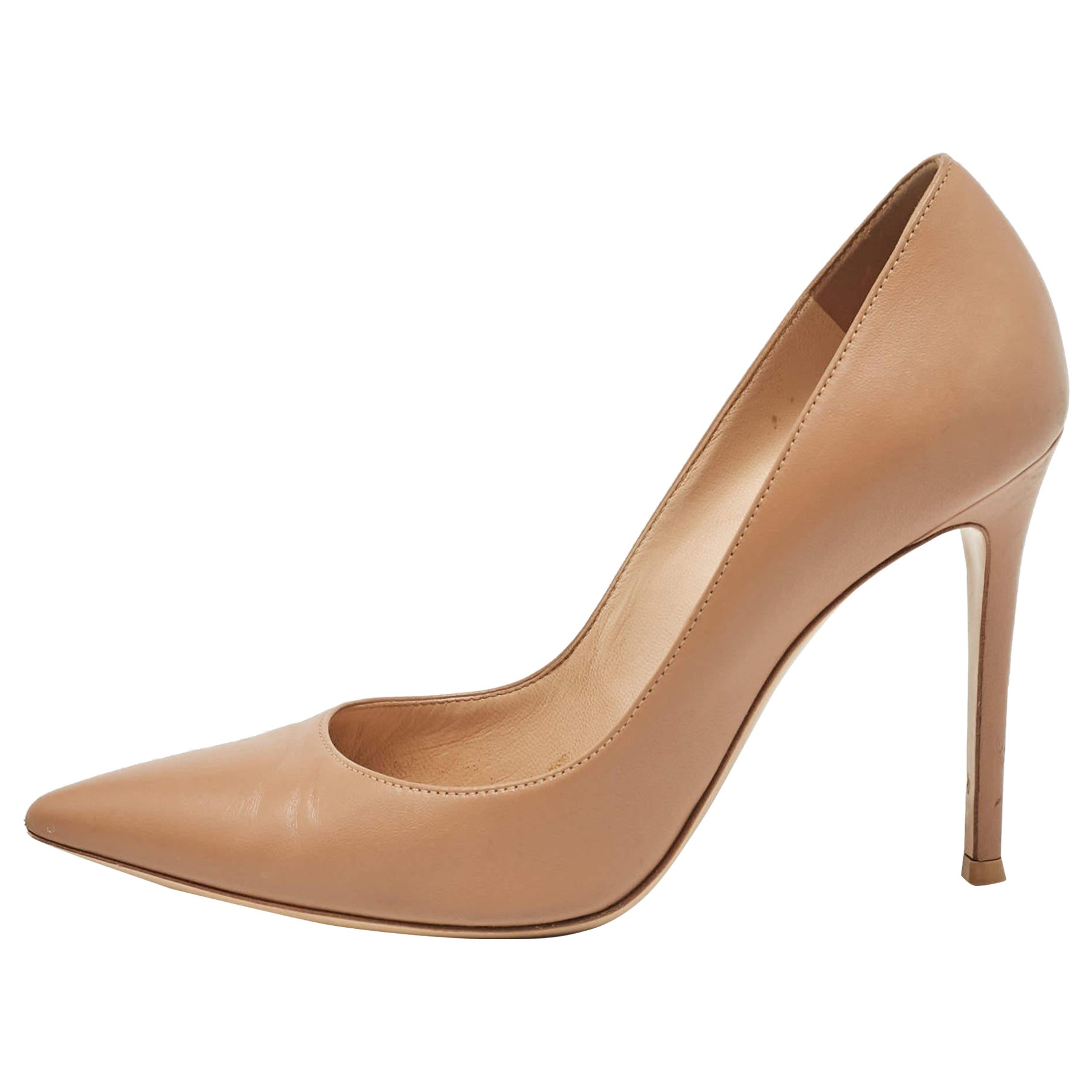 Gianvito Rossi Beige Leather Gianvito Pumps Size 39
