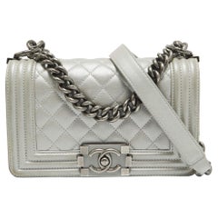 Borsa Chanel Mini Boy Flap in pelle trapuntata grigia