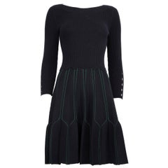 Sandro, robe patineuse côtelée à manches longues bleu marine, taille S