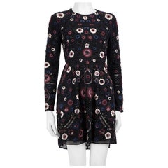 Needle & Thread - Vestito ricamato in stile floreale in stile navy - taglia S
