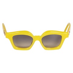 Loewe Gelbe Sonnenbrille mit quadratischem Rahmen