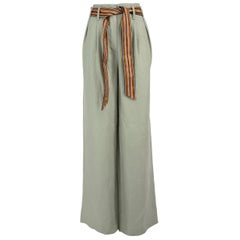 Loro Piana - Pantalon large taille haute avec ceinture verte, taille L