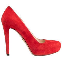 Prada Rote Wildleder Plateau Pumps Größe IT 36,5