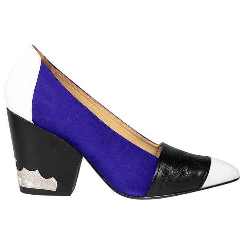 Toga Pulla Panelled Leather Embossed Pumps Size IT 39 For Sale