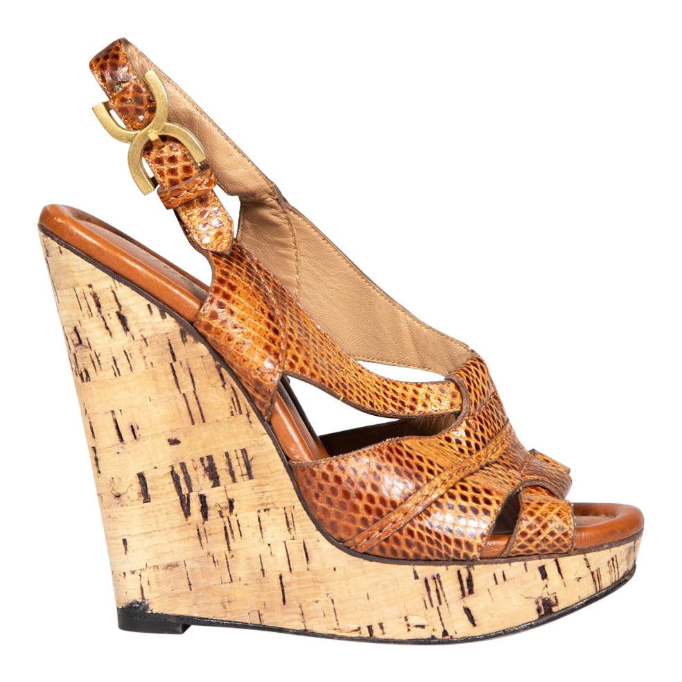 Chloé Brown Snakeskin Platform Wedge Sandals Size IT 38 For Sale