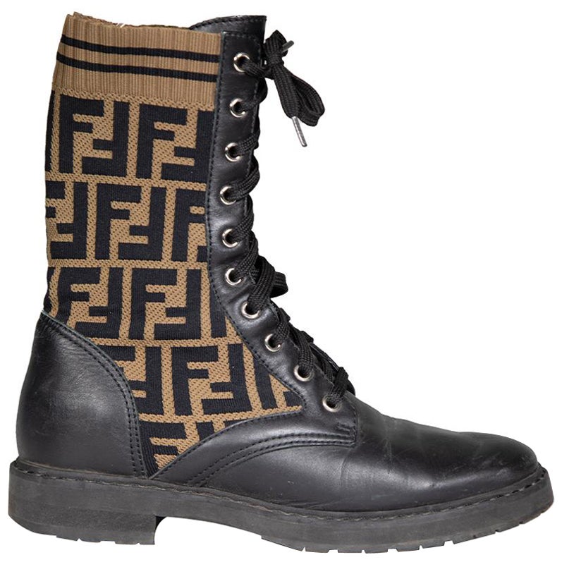 Fendi Stivali da Combattimento FF in Pelle Nera Taglia IT 39
