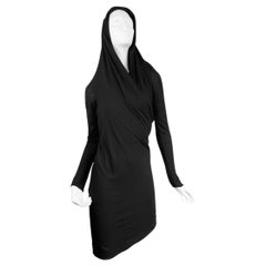 ALEXANDER MCQUEEN fw2008 «THE GIRL WHO LIVED IN A TREE» BLACK HOODED DRESS