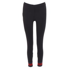 GUCCI Pantalon effilé en viscose noire mélangée à manches en toile rouge S