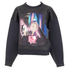 Balenciaga 2012 Runway Egyptofunk stampa fantascientifica volant crop boxy scuba top FR38 I.