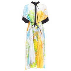 SACAI 2020 amarillo azul blanco mapa estampado negro ribete cinturón vestido midi JP2 M