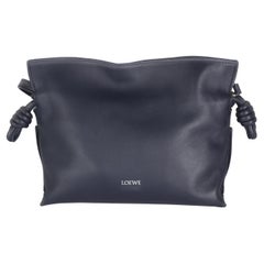 Loewe Mini frizione Flamenco in pelle di vitello blu Abyss