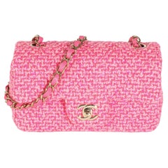 Chanel Rosa Trapuntata in Lana Tweed Mini Borsa rettangolare con patta