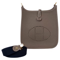HERMES Etoupe taupe Clemence leather & Indigo EVELYNE 16 TPM Crossbody Bag