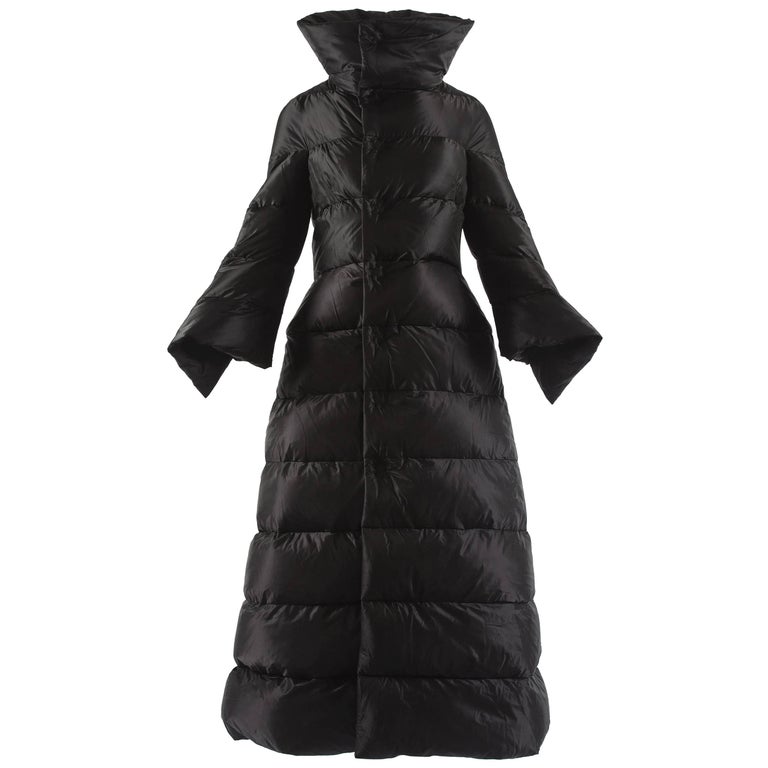 Junya Watanabe Autumn-Winter 2009 black puffer duvet coat dress at ...