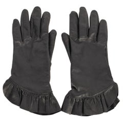 Gants en cuir noir non signés