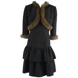 Oscar De La Renta - Vestito e giacca in taffetà nero con finiture in zibellino - 10