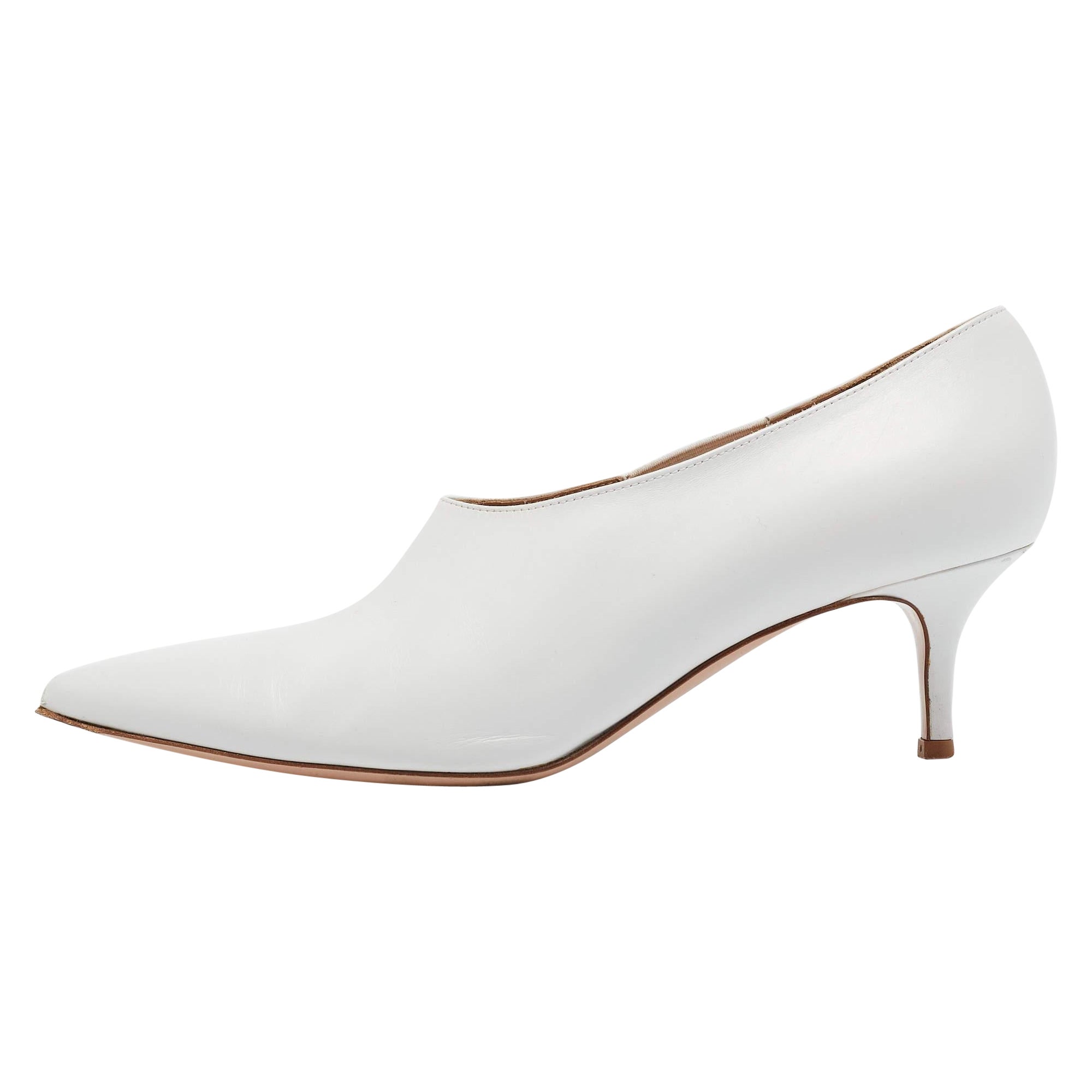 Gianvito Rossi escarpins à bout pointu en cuir blanc, taille 38,5