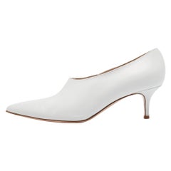 Gianvito Rossi, pelle bianca, punta di diamante, misura 38,5