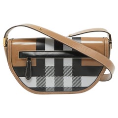 Burberry - Petit sac à bandoulière Olympia en cuir et verni beige