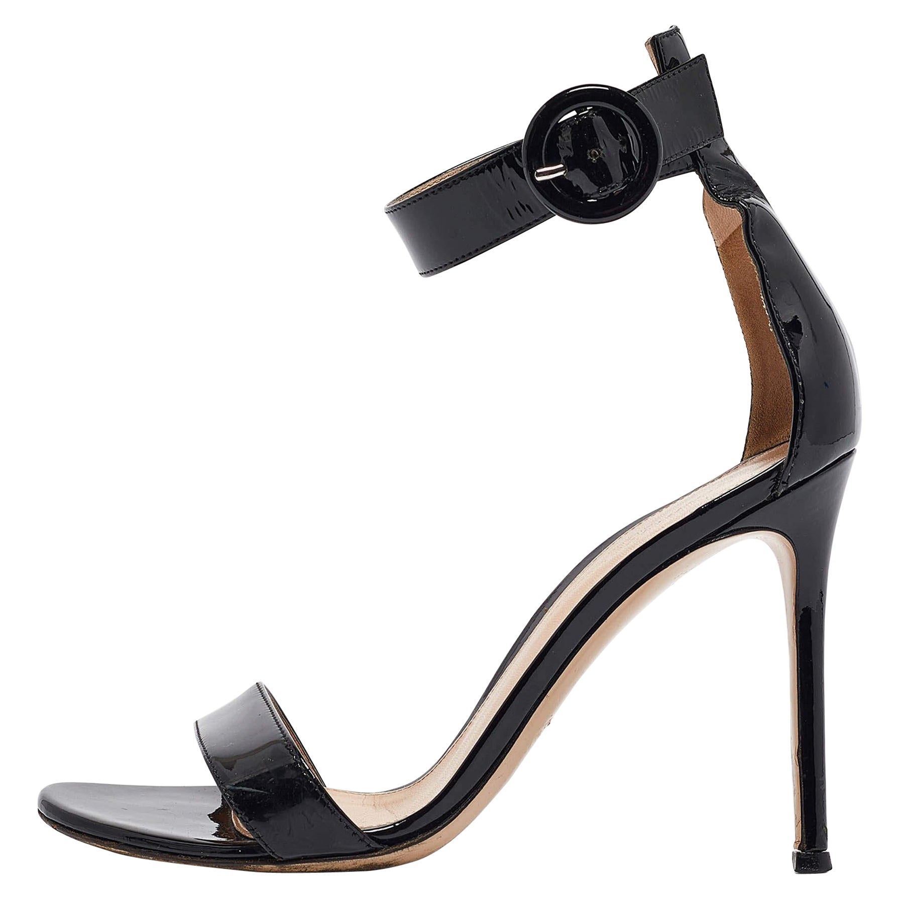 Gianvito Rossi Black Patent Leather Portofino Ankle Strap Sandals Size 36 For Sale