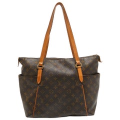 Louis Vuitton Monogram Canvas Totally MM Bag