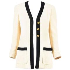 Vintage Chanel Boutique 93P Cream Black Wool Gold Tone 'CC" Button Jacket