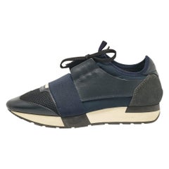 Balenciaga Zapatillas con cordones Race Runner de tela y piel azul marino Talla 39