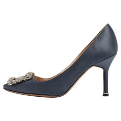 Manolo Blahnik escarpins en satin gris « Hangisi », taille 35