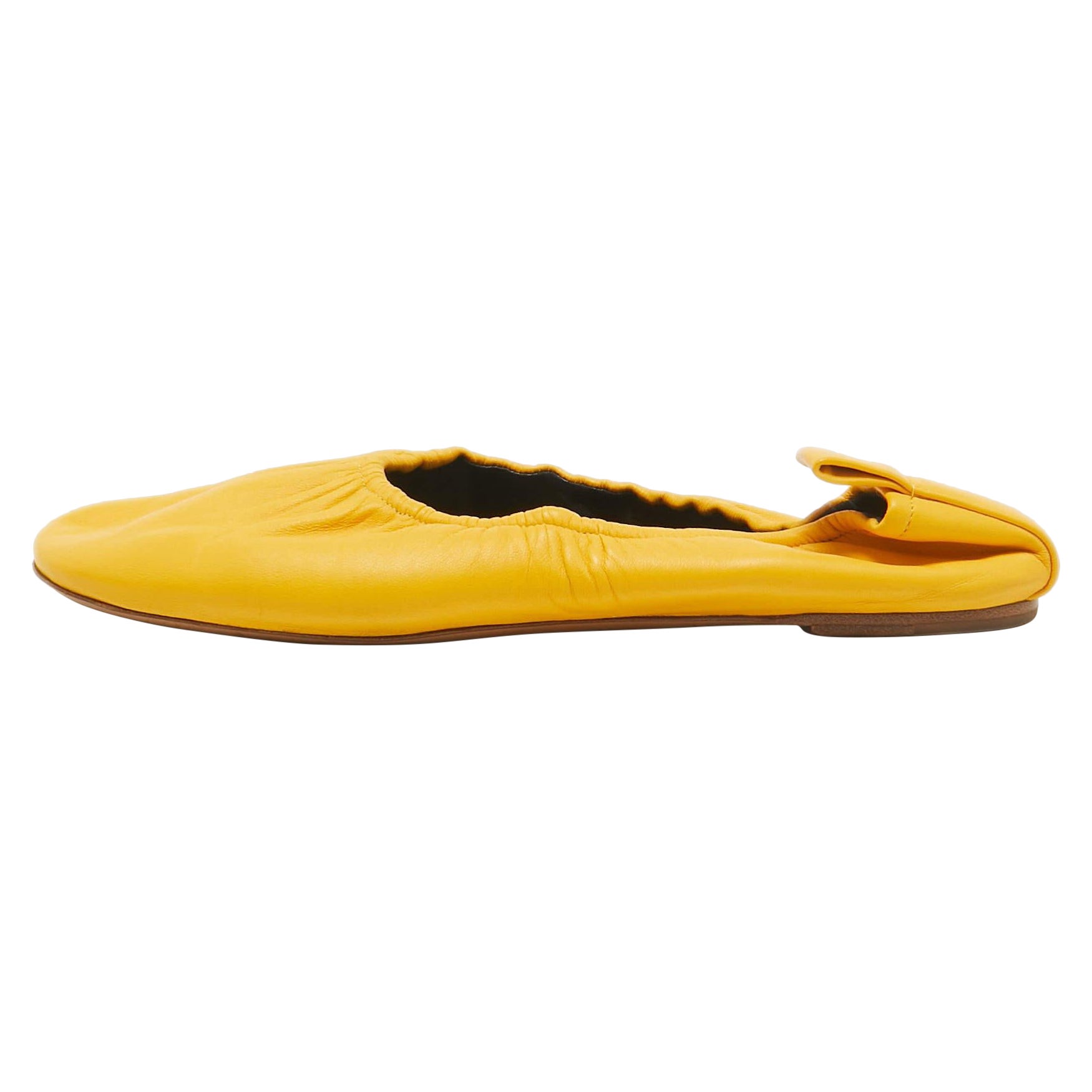 Celine Yellow Leather Scrunch Ballet Flats Size 38 For Sale