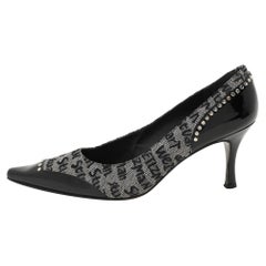 Stuart Weitzman - Pumps in tela e vernice impreziosite, misura 39,5
