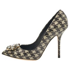 Dolce & Gabbana Two Tone Patent Leather Bellucci Pumps Size 39.5