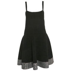 Sandro Robe courte en maille extensible ornée de strass noire XL