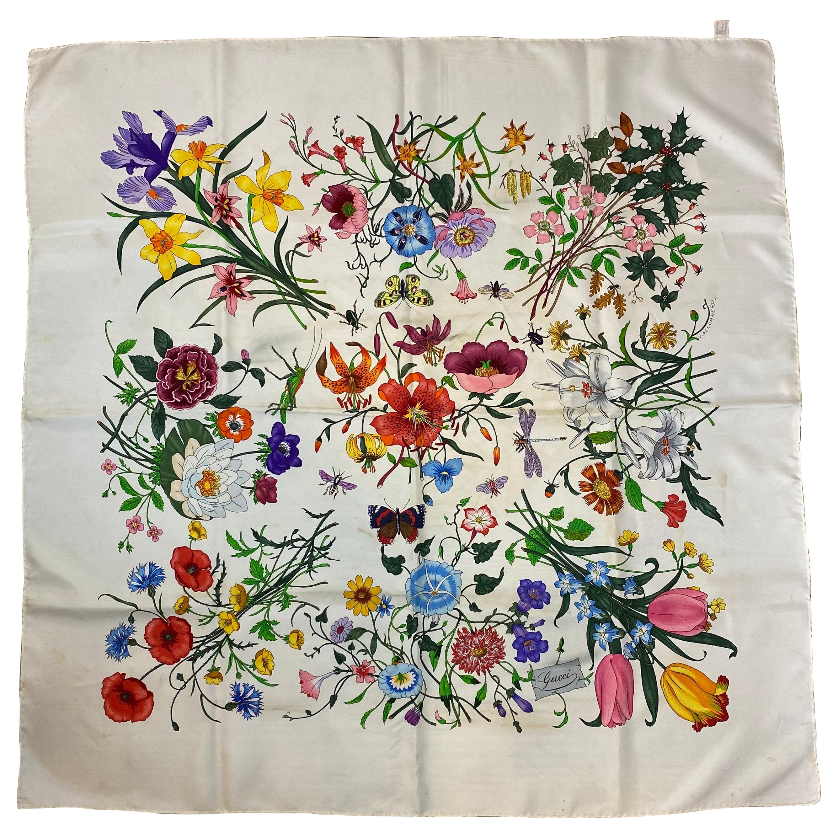 Gucci Flora Foulard For Sale