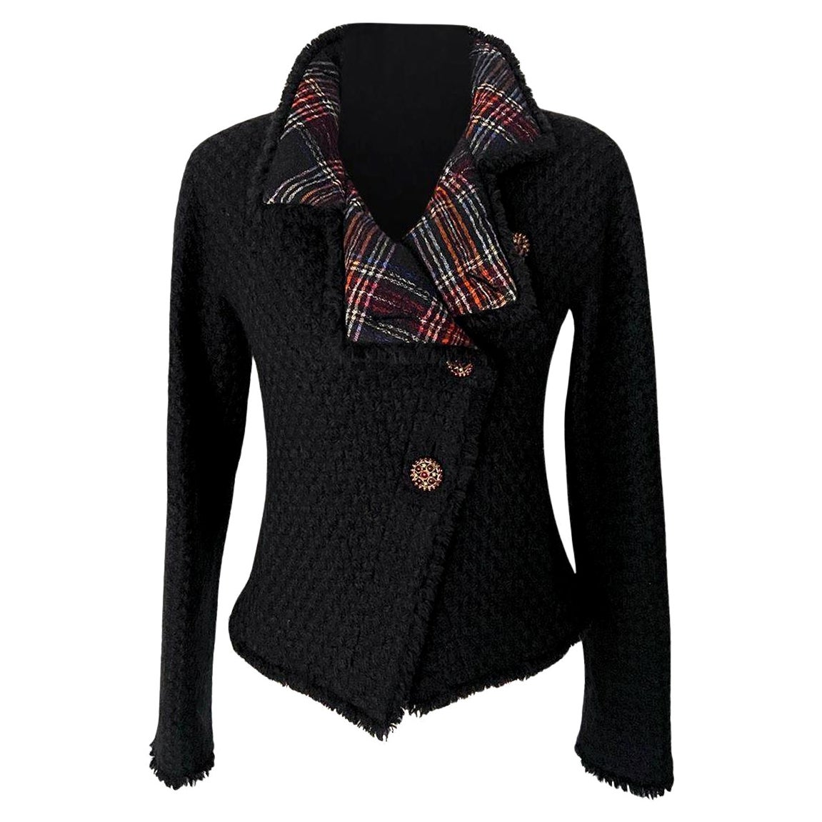Chanel Iconic Paris / Edinburgh Black & Tartan Tweed Jacket 40 FR en vente