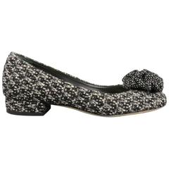 CHANEL Size 7.5 Black & White Tweed Camelia Flower Chunky Heel Pumps