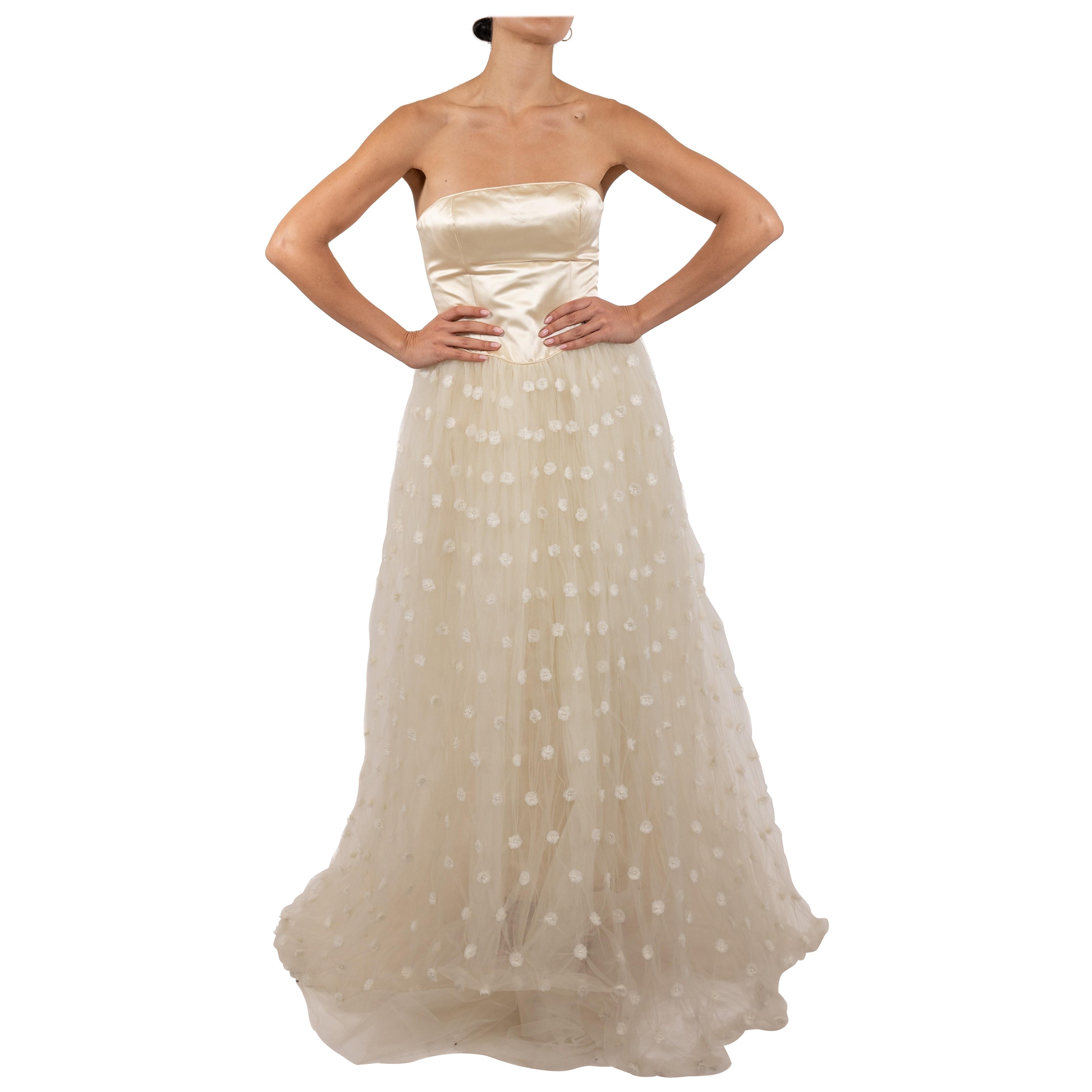 1990S Pearl White Strapless Silk Duchess Satin Gown With Floral Covered Tulle S For Sale