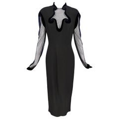 F/W 1993 Thierry Mugler Vestido recortado de malla de terciopelo negro
