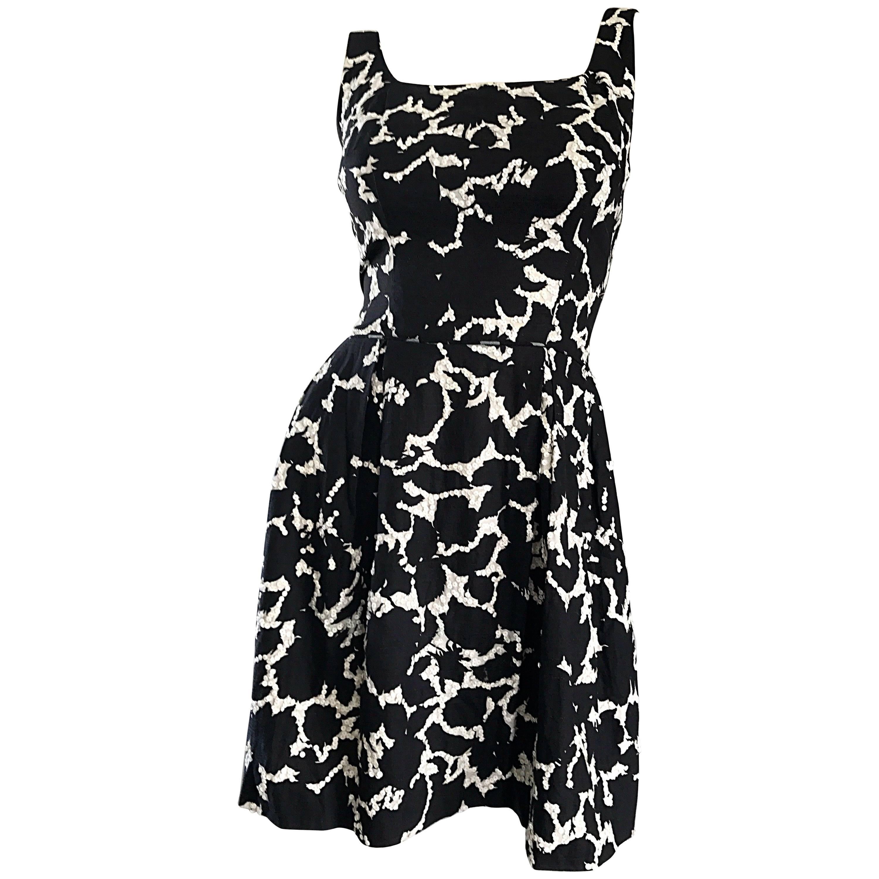 1950s Black and White Leaf Print Sequin Cotton Fit and Flare 50s Vintage Dress  For Sale
