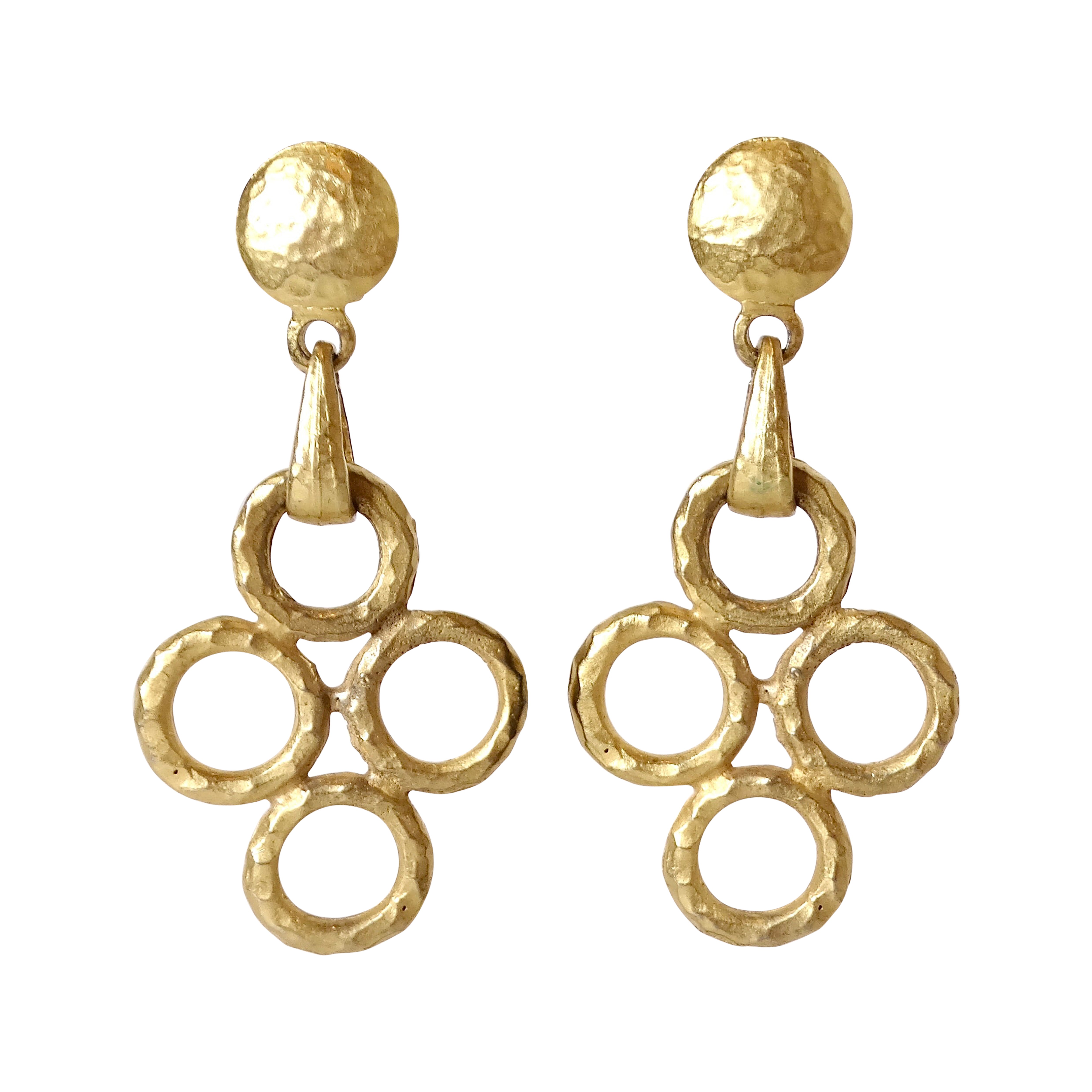 Vintage Handmade Hammered 18k Gold Plated Round Link Dangle Earrings For Sale