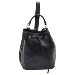 Saint Laurent Borsa a secchiello Emmanuelle in pelle nera