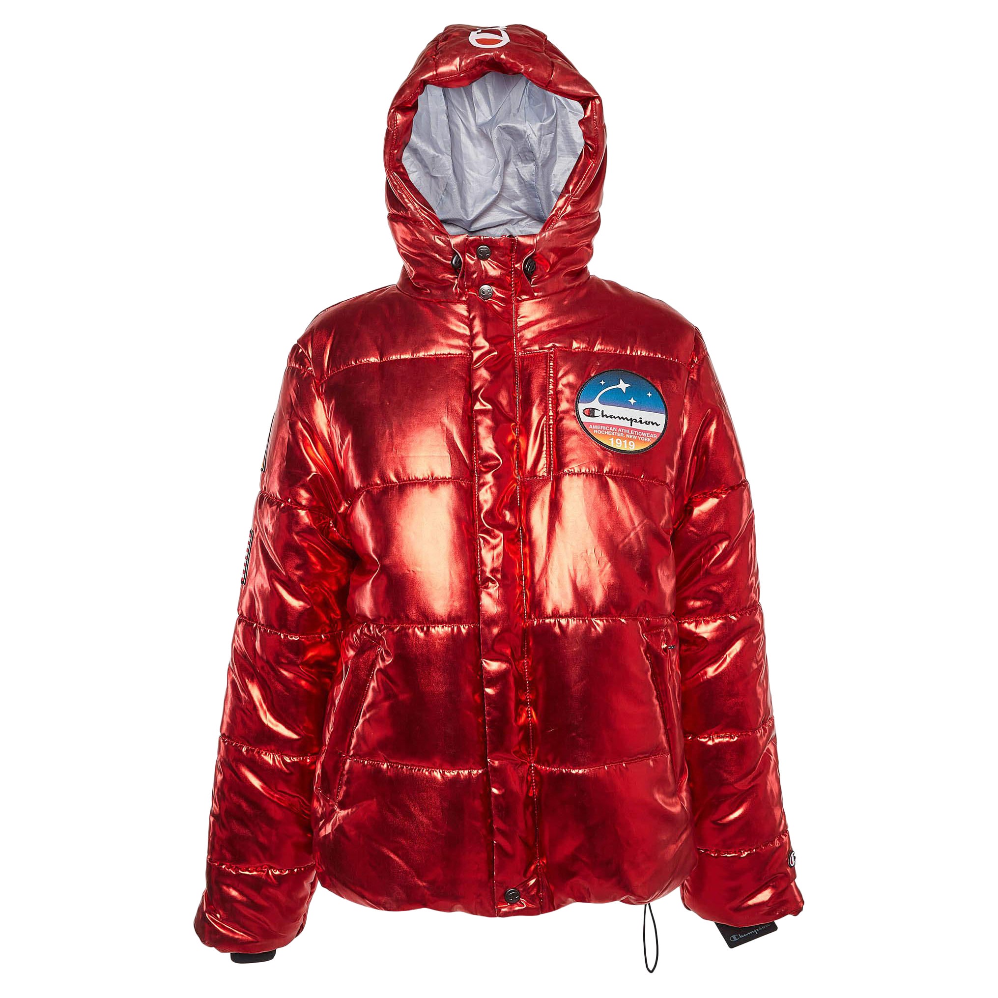 Champion Red Lame stampato e con dettaglio badge M. I. in vendita