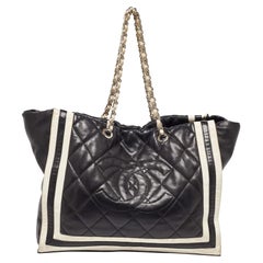 Chanel Bolso Lido París Venecia Piel Negro