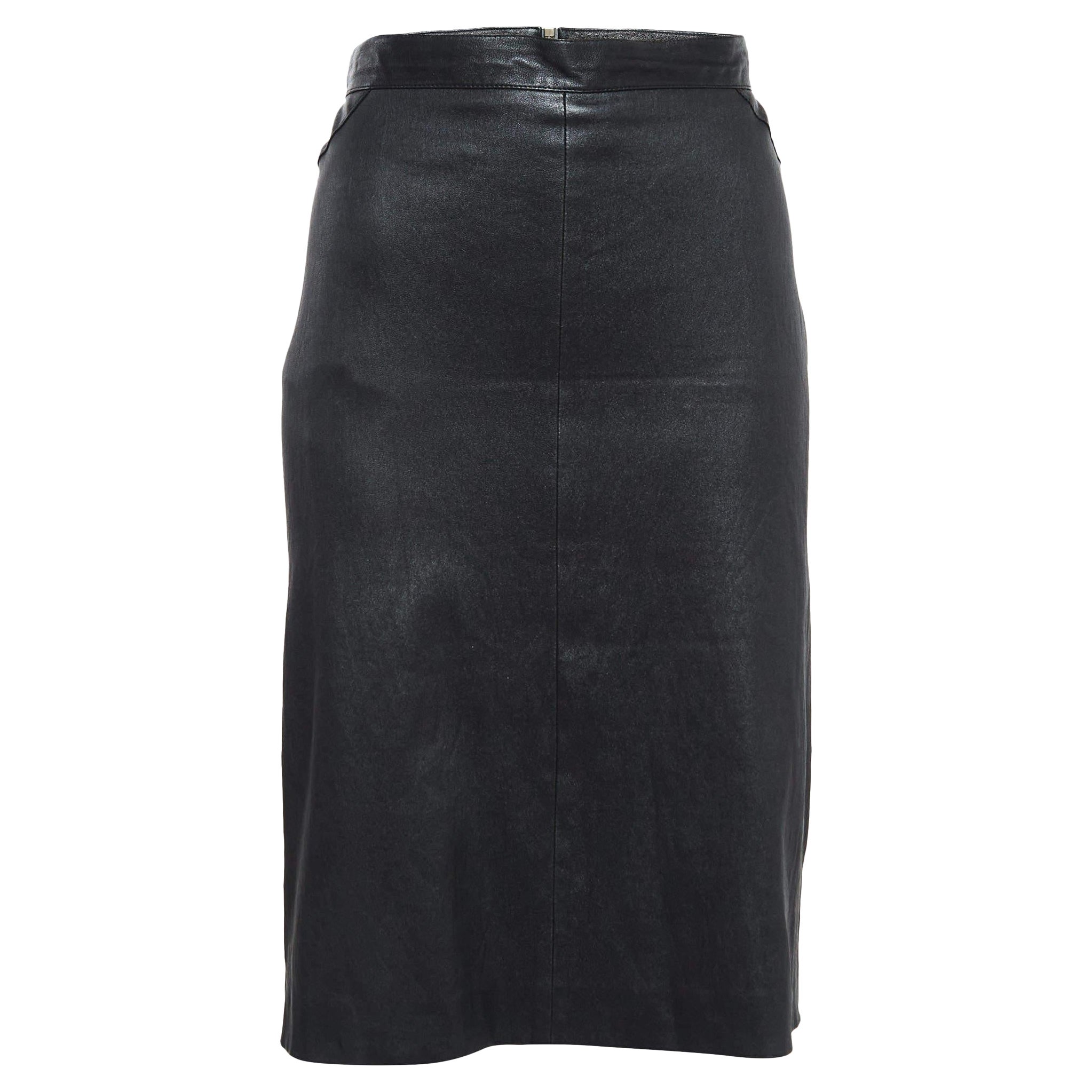 Givenchy Schwarzer Lederrock mit Reißverschluss L