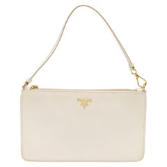 Prada Bolso Pochette Slim Piel Saffiano Lux Blanco