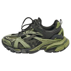Balenciaga Grün/Schwarze Turnschuhe aus Kunstleder und Mesh in Grün/Schwarz Größe 40